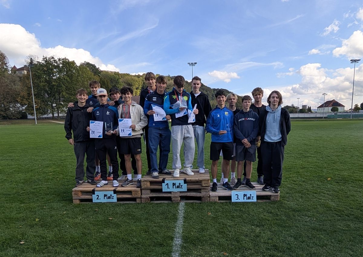 Crosslauf: Bezirkssieg und Podestplätze